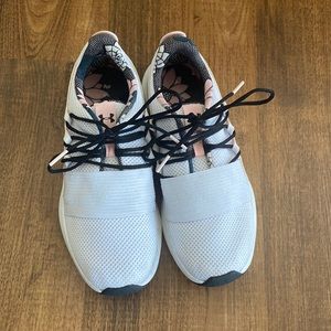 Under Armour. Size 8.5